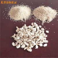 長期批發(fā)3-5目/12-14目玉米芯粉 壓塊玉米芯顆?？杉庸?/></a>
<div><a href=